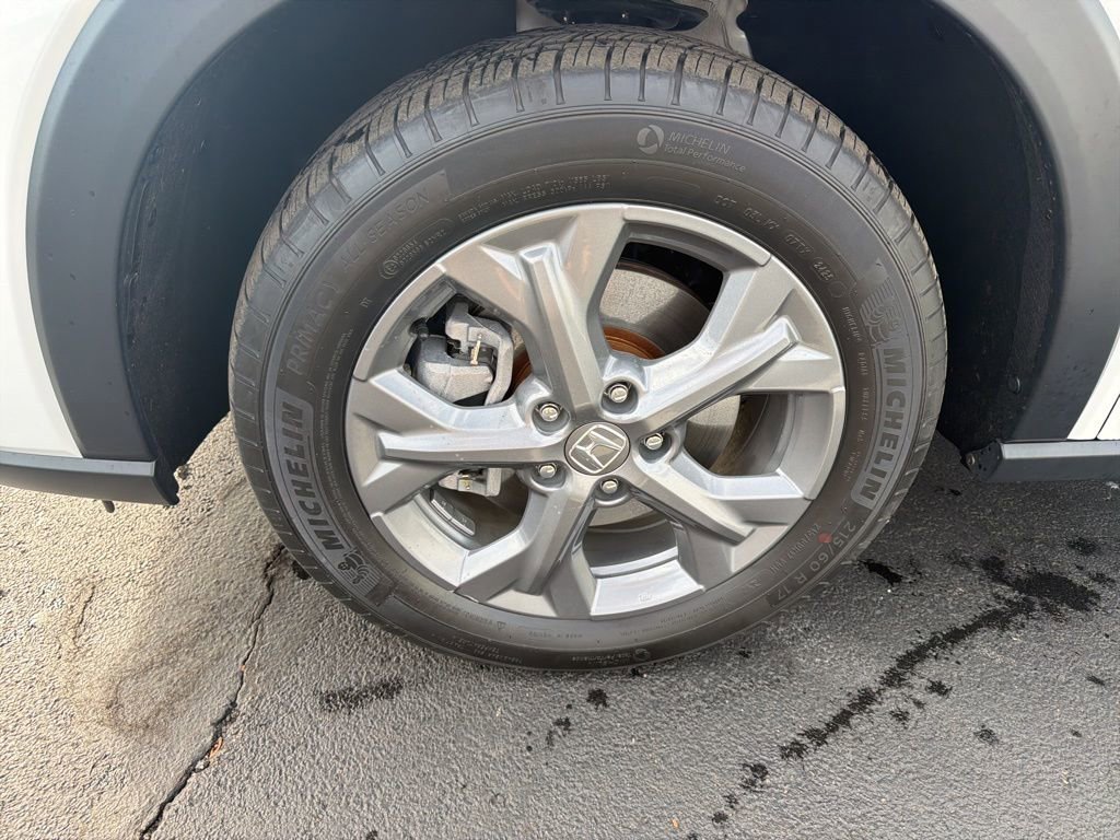Certified 2026 Honda HR-V LX image 10
