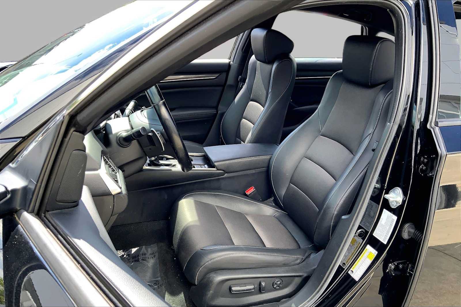Used 2022 Honda Accord Sport image 9