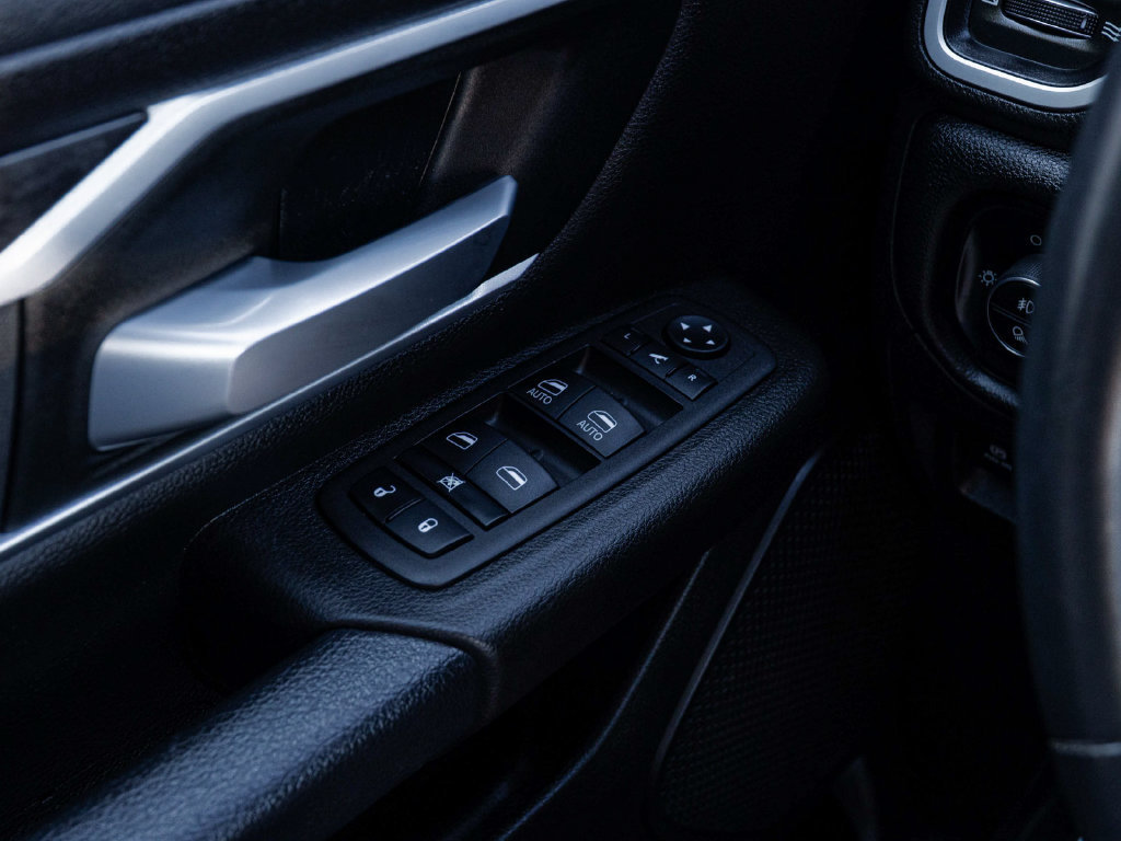 Certified 2023 RAM 1500 Big Horn AWD/4WD image 12