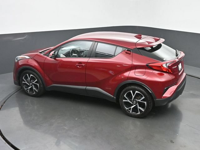 Used 2018 Toyota C-HR XLE FWD image 36