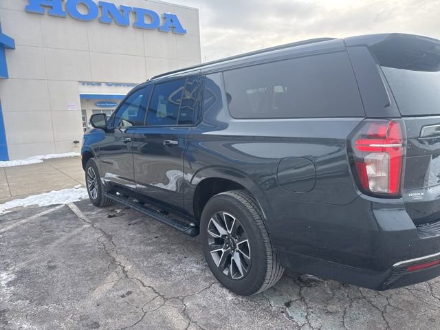 Used 2022 Chevrolet Suburban Z71 image 6