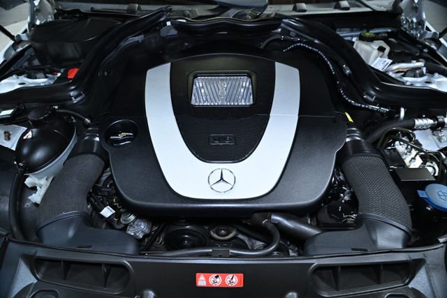 Used 2008 Mercedes-Benz C 300 Sedan image 18