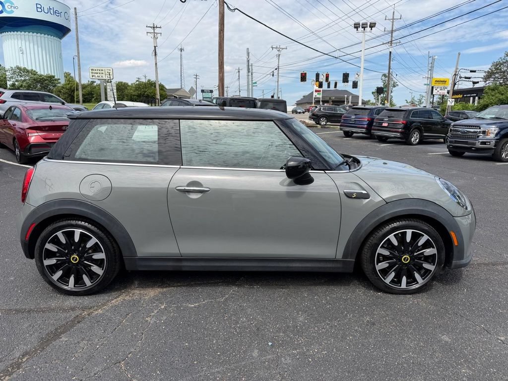 Used 2022 MINI Cooper SE FWD image 5