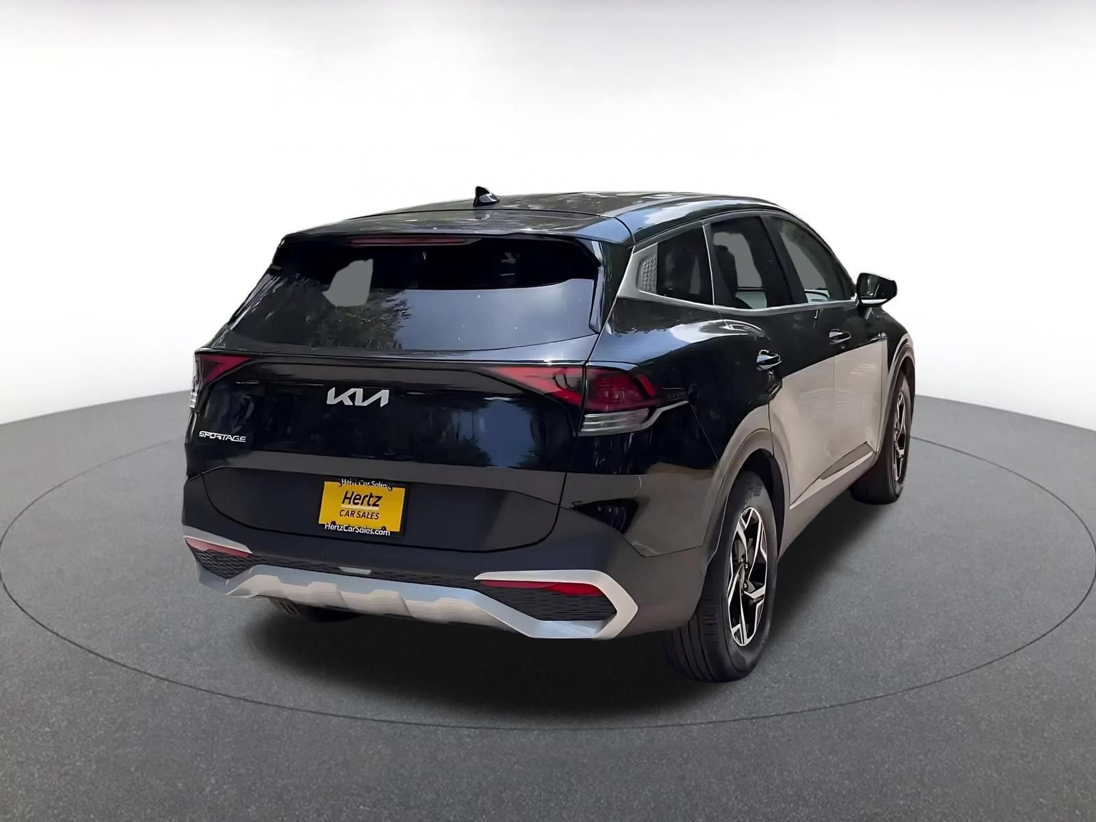 Used 2025 Kia Sportage LX FWD image 14