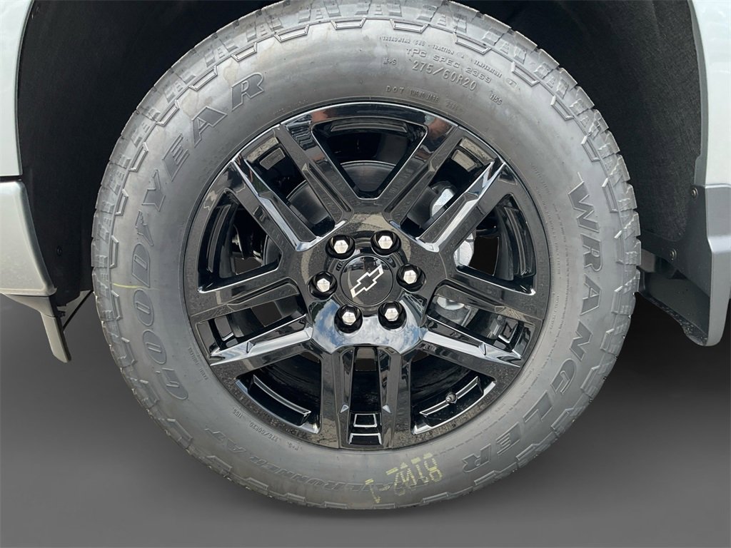 New 2025 Chevrolet Silverado 1500 Custom image 13