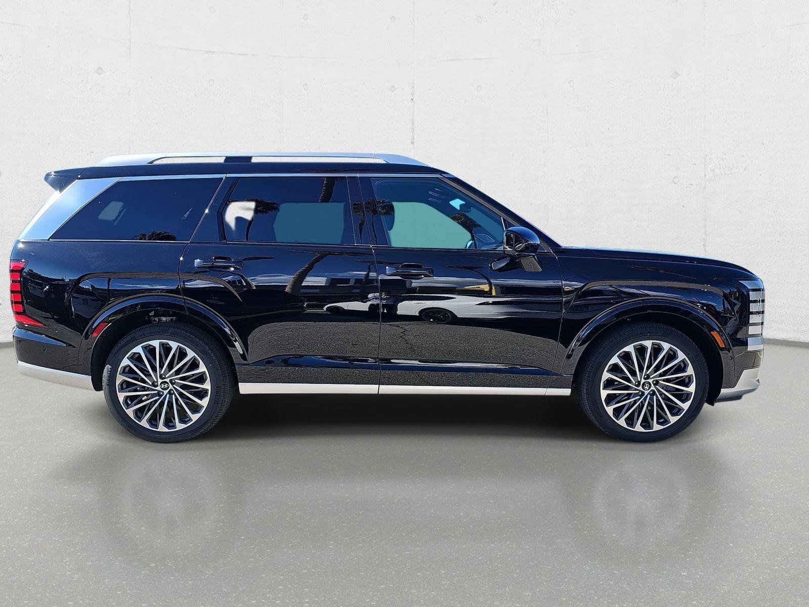 New 2026 Hyundai Palisade Calligraphy AWD/4WD image 2