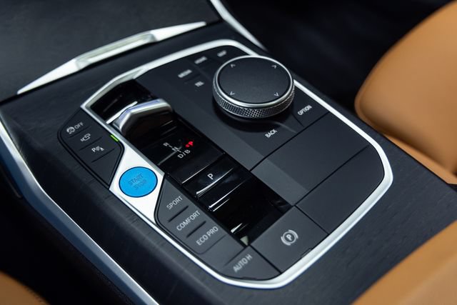 Certified 2023 BMW i4 eDrive40 RWD image 19