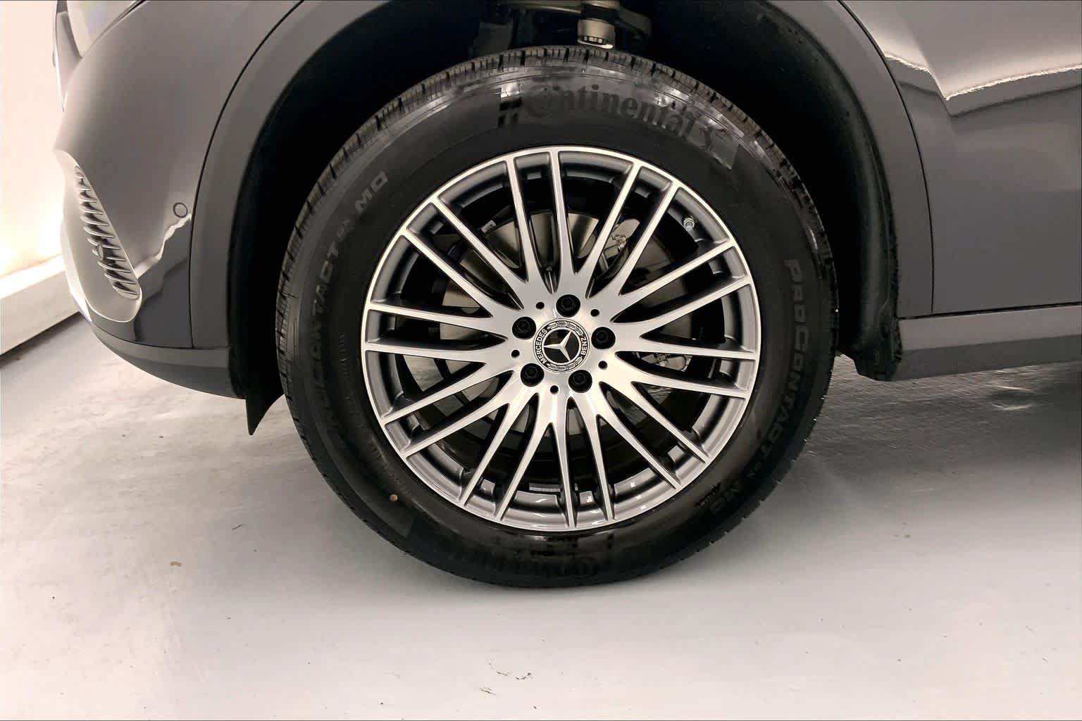 Used 2026 Mercedes-Benz GLC 300 image 8