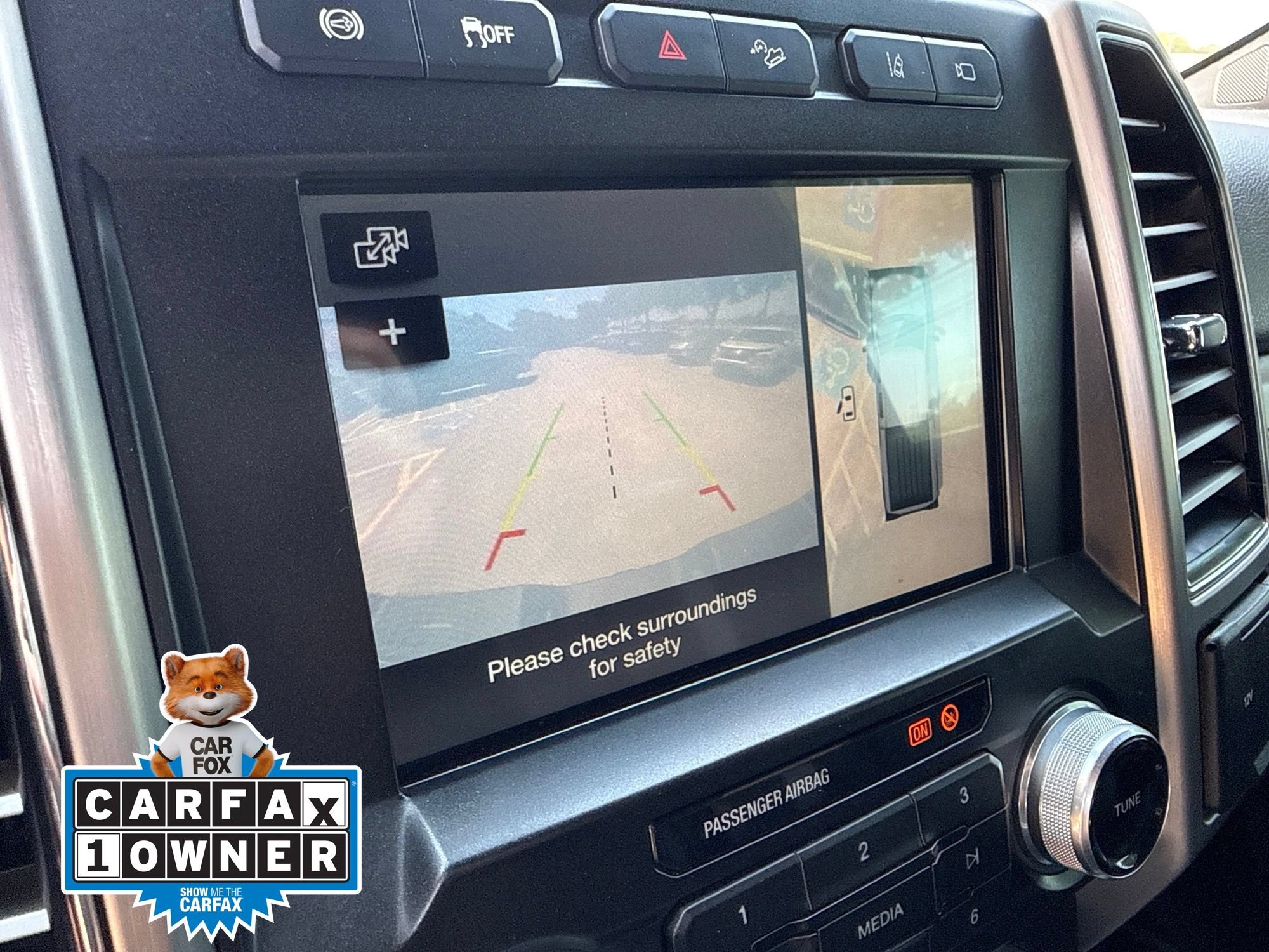 Used 2018 Ford F250 Platinum w/ Platinum Ultimate Package AWD/4WD image 18