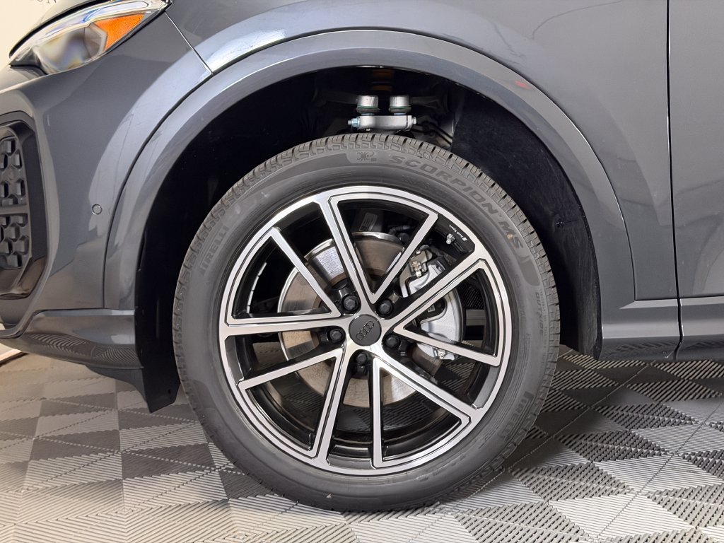 New 2026 Audi Q5 Premium Plus AWD/4WD image 10