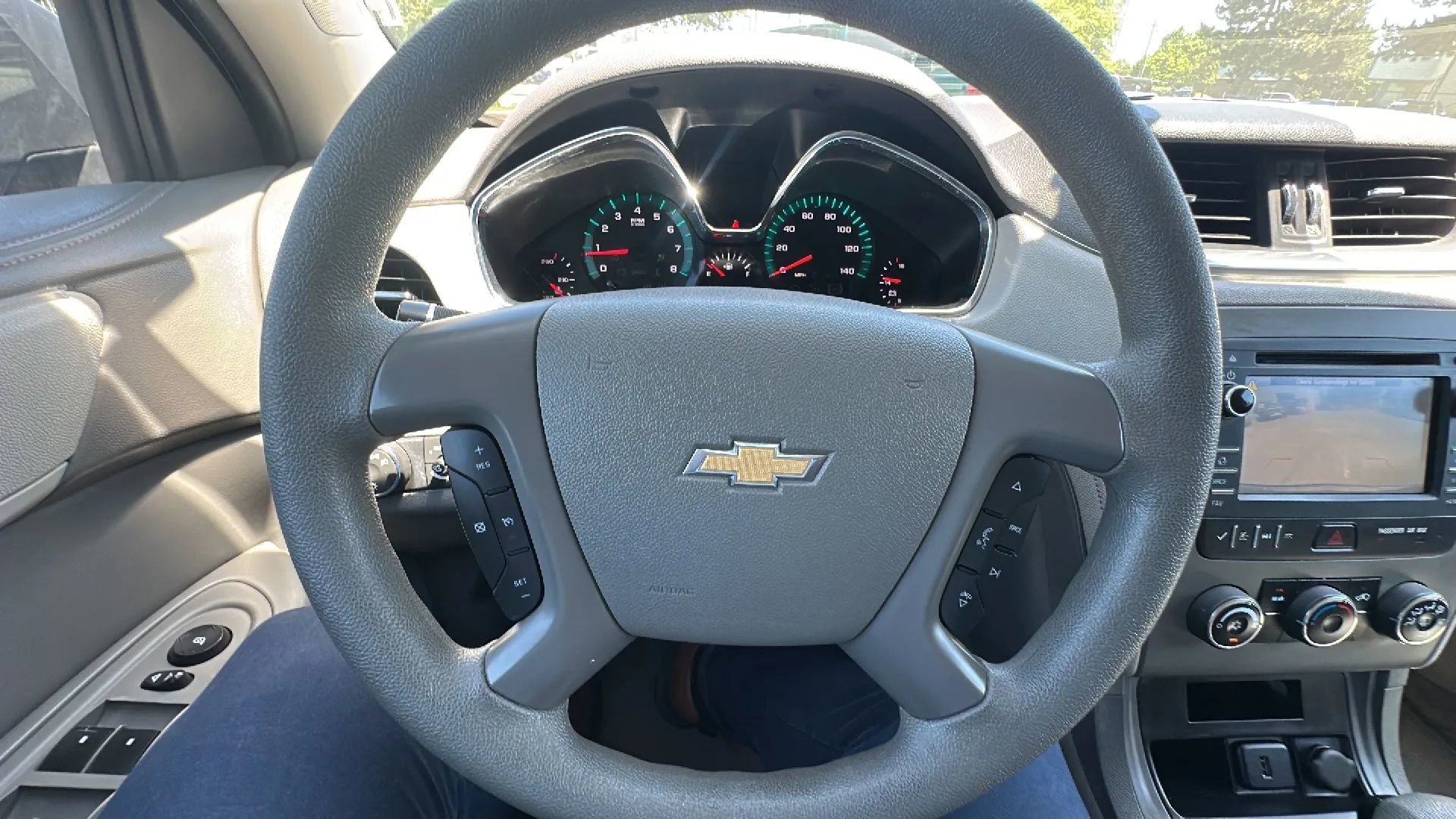 Used 2015 Chevrolet Traverse LS AWD/4WD image 18