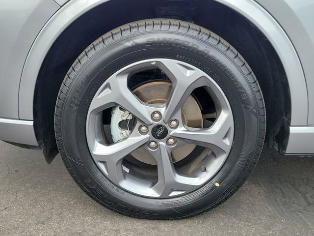 Certified 2024 Ford Escape ST-Line AWD/4WD image 25