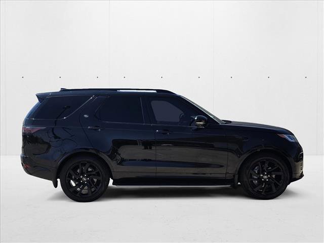 Used 2023 Land Rover Discovery S R-Dynamic image 4