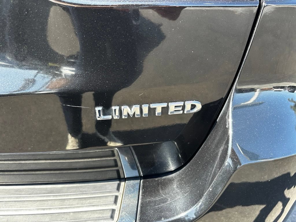 Used 2016 Jeep Grand Cherokee Limited AWD/4WD image 8