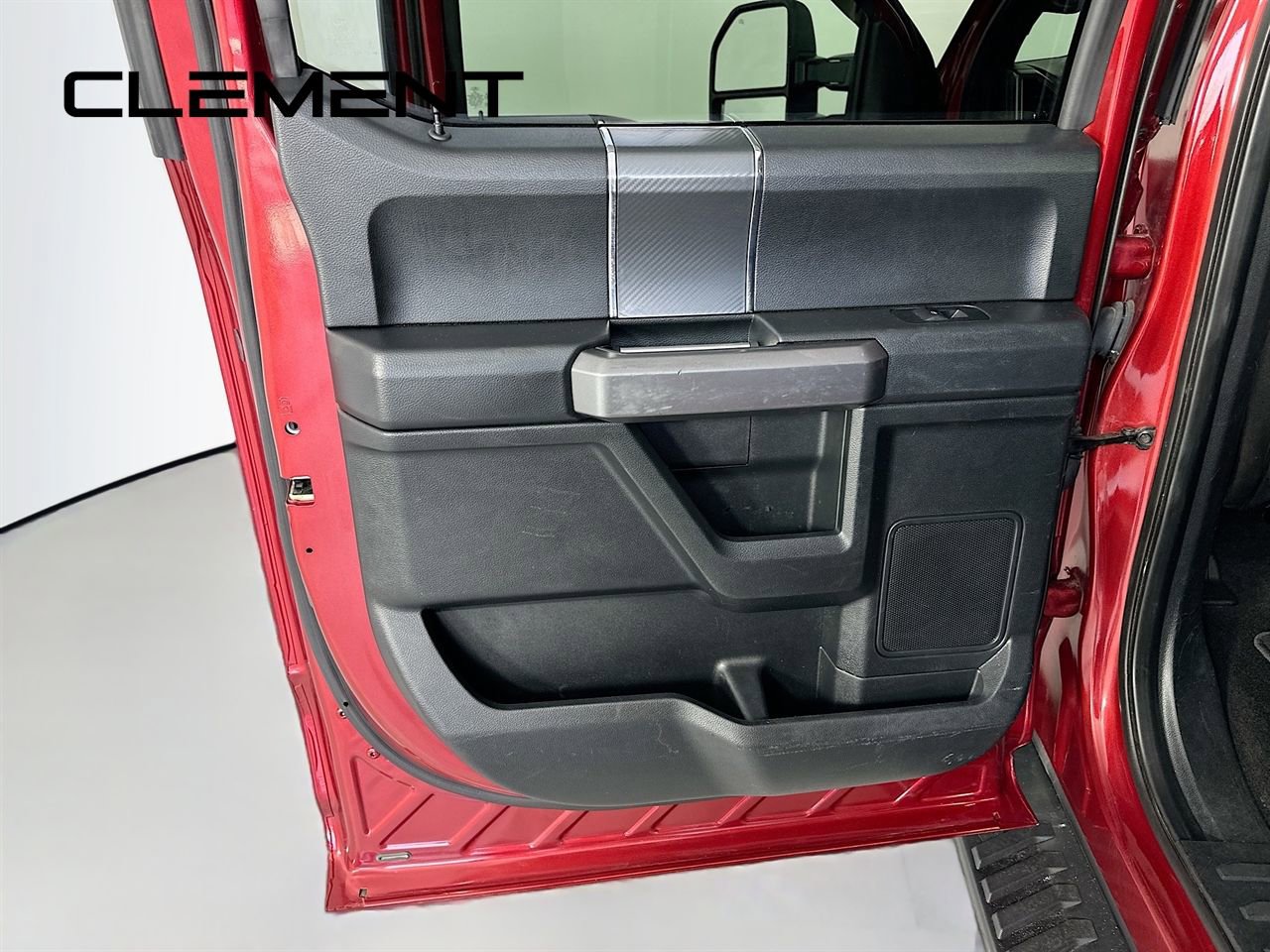 Used 2019 Ford F150 XLT w/ Equipment Group 302A Luxury image 30