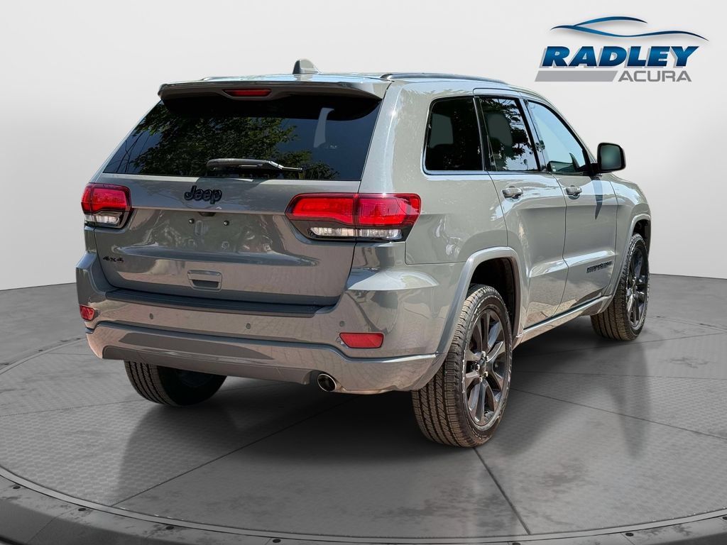 Used 2020 Jeep Grand Cherokee Altitude AWD/4WD image 6