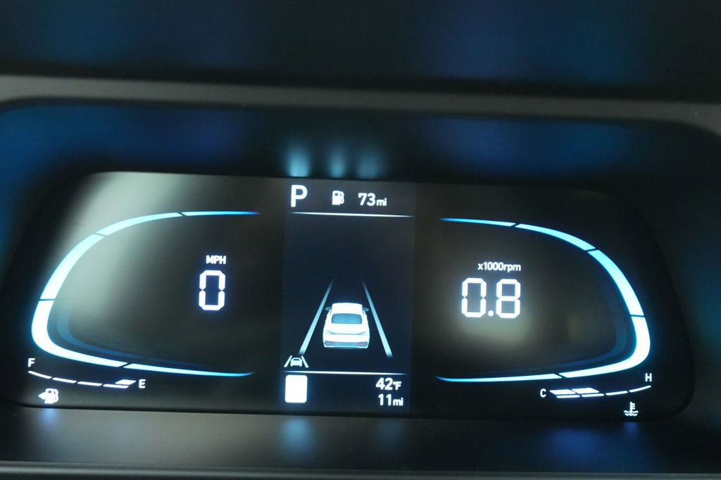 New 2026 Hyundai Elantra Sport image 36