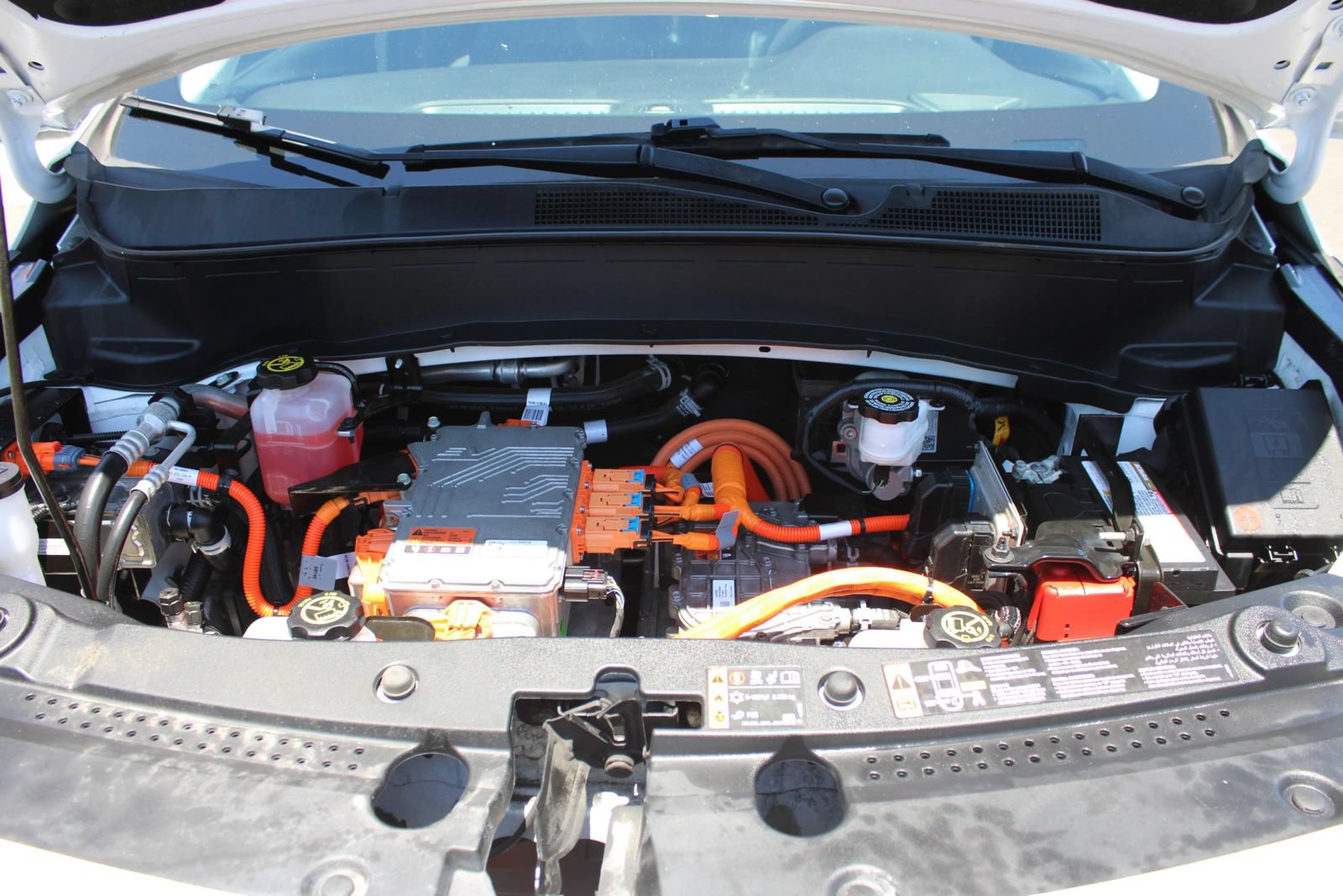 Used 2023 Chevrolet Bolt EUV LT FWD image 29