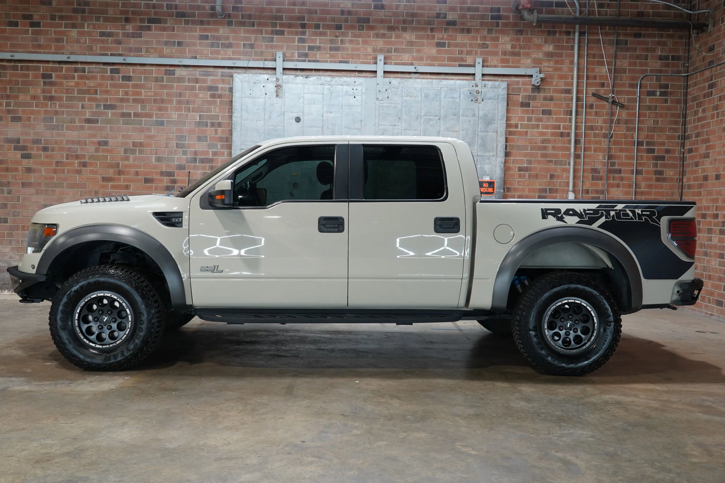Used 2013 Ford F150 Raptor w/ Luxury Equipment Group