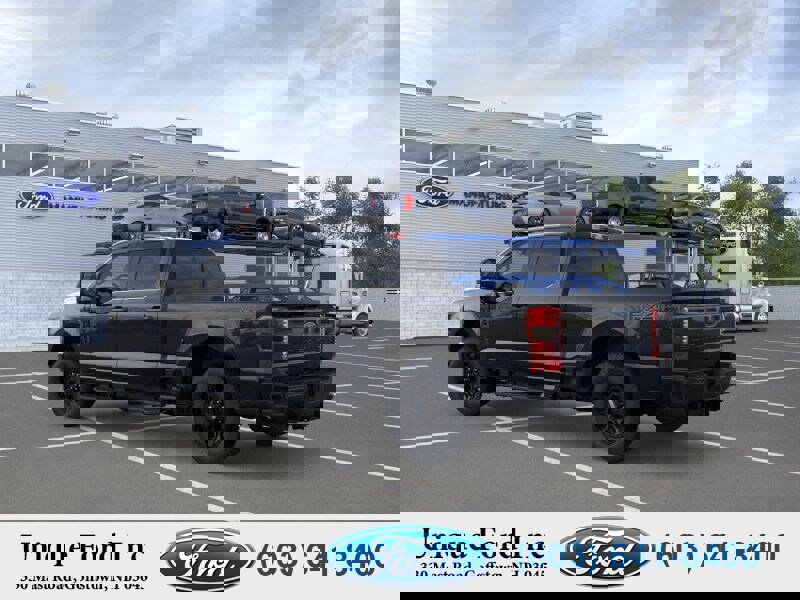 New 2026 Ford F350 Lariat w/ Black Appearance Package image 32