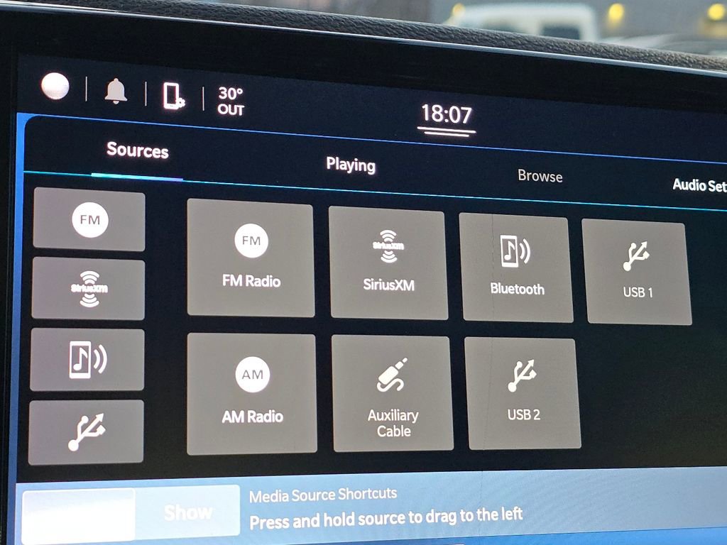 Used 2022 Chrysler Pacifica Touring-L image 5