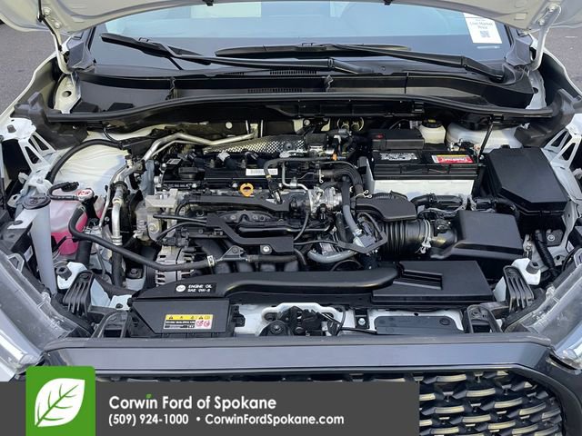 Used 2024 Toyota Corolla Cross L image 31