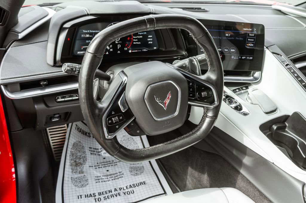 Used 2023 Chevrolet Corvette Stingray Preferred Cpe w/ Z51 Performance Package RWD image 9