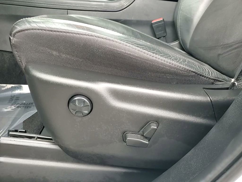 Used 2022 Dodge Durango GT AWD/4WD image 16