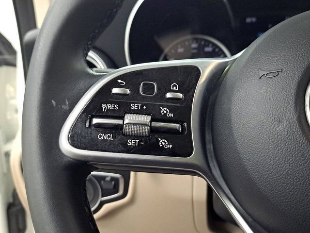 Used 2022 Mercedes-Benz GLC 300 image 26