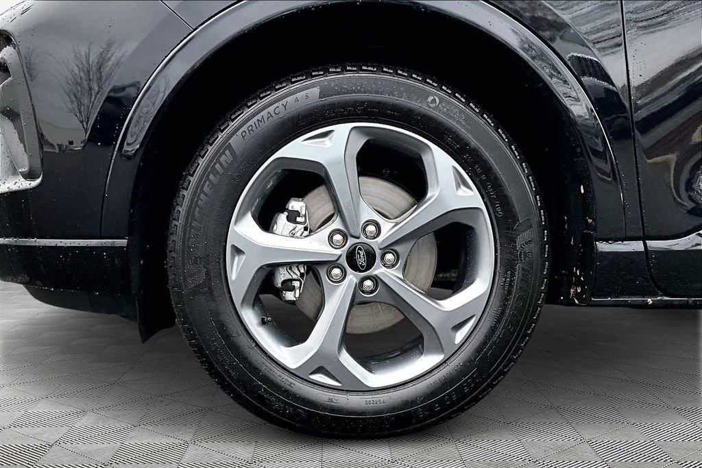 Used 2024 Ford Escape ST-Line image 21