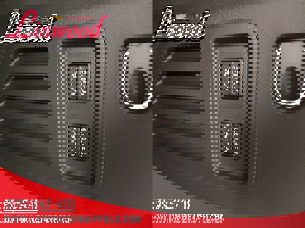 New 2026 Chevrolet Traverse RS image 14