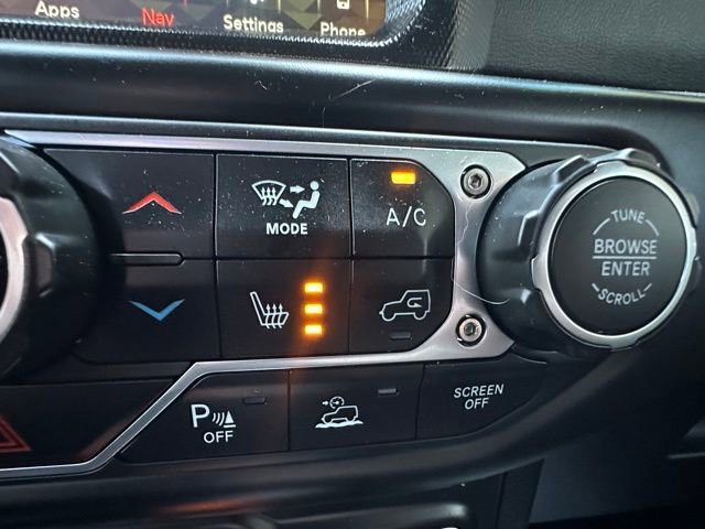 Used 2021 Jeep Wrangler Unlimited Sahara w/ Cold Weather Group image 33