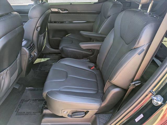 Used 2024 Hyundai Palisade Calligraphy image 18