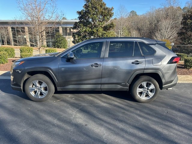 Used 2022 Toyota RAV4 XLE