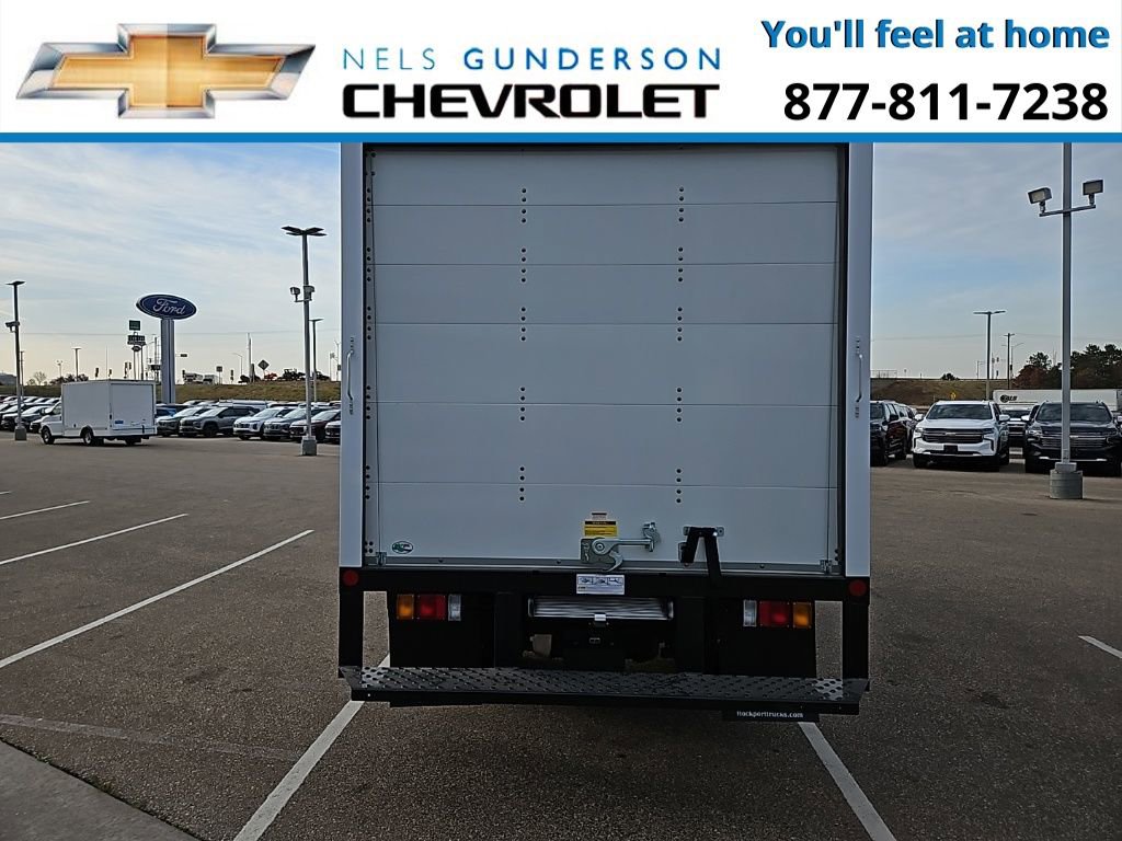 New 2025 Chevrolet Low Cab Forward image 5