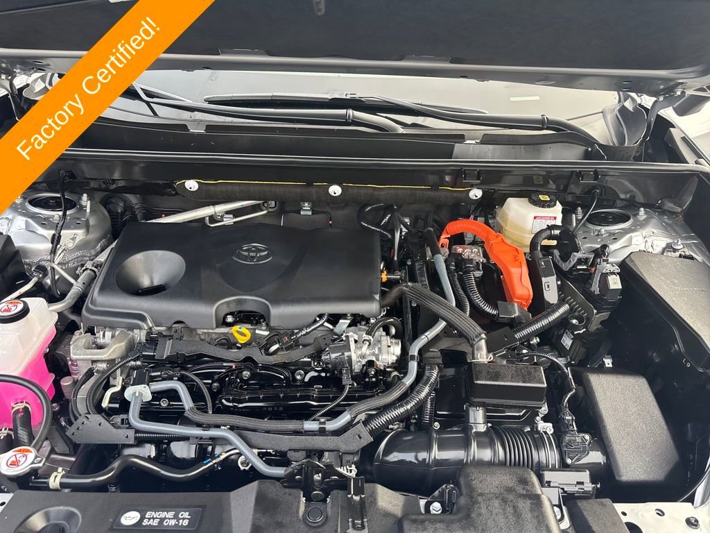 Used 2025 Toyota RAV4 XLE image 25