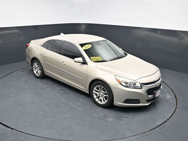 Used 2014 Chevrolet Malibu LT w/ Power Convenience Package image 32