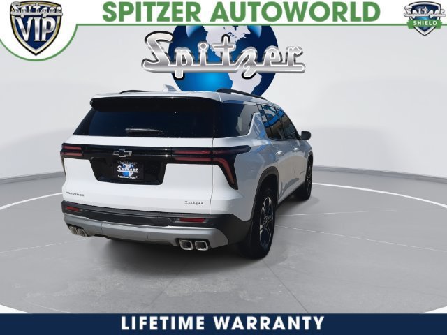 New 2027 Chevrolet Traverse LT FWD image 13