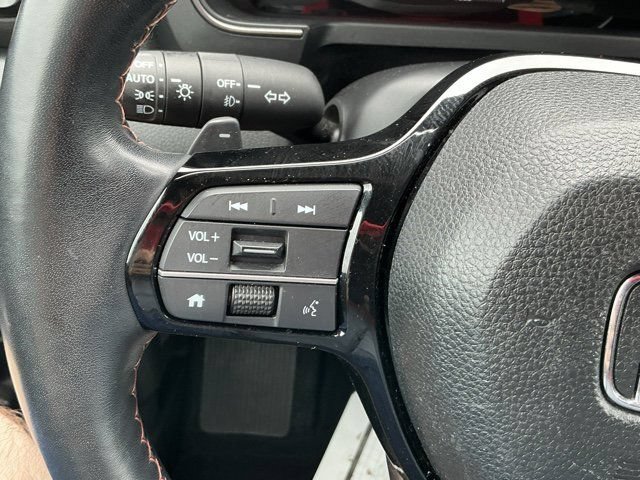 Used 2025 Honda Pilot TrailSport image 28