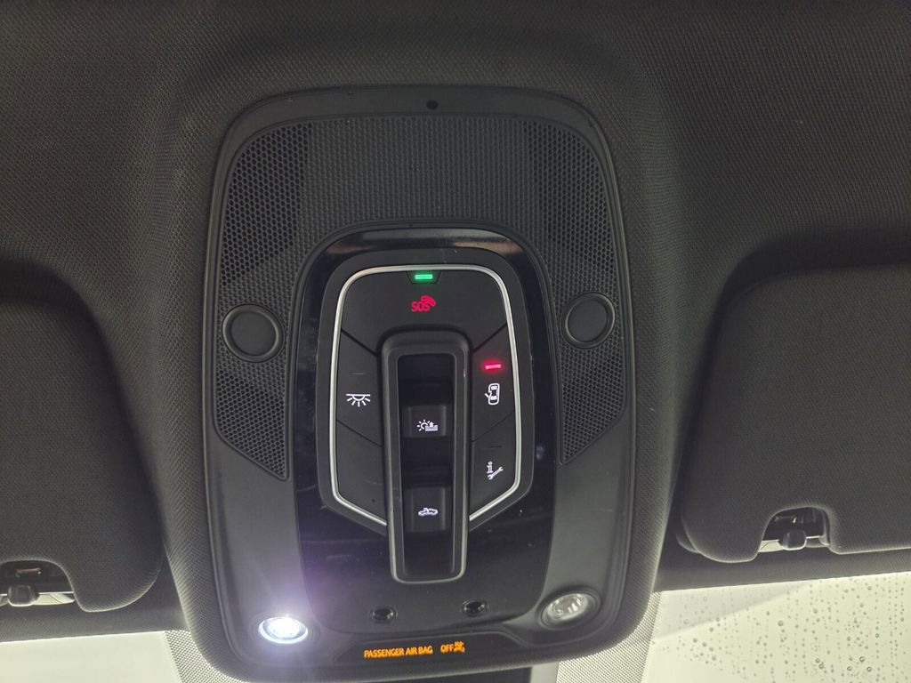 Used 2021 Audi Q7 2.0T Premium w/ Convenience Package AWD/4WD image 18