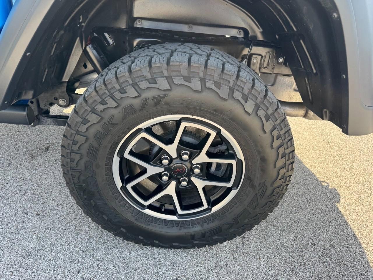 Used 2024 Jeep Gladiator Rubicon w/ Safety Group image 7