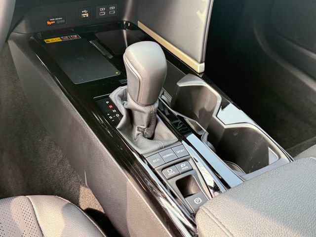 Used 2026 Toyota Camry XSE FWD image 21