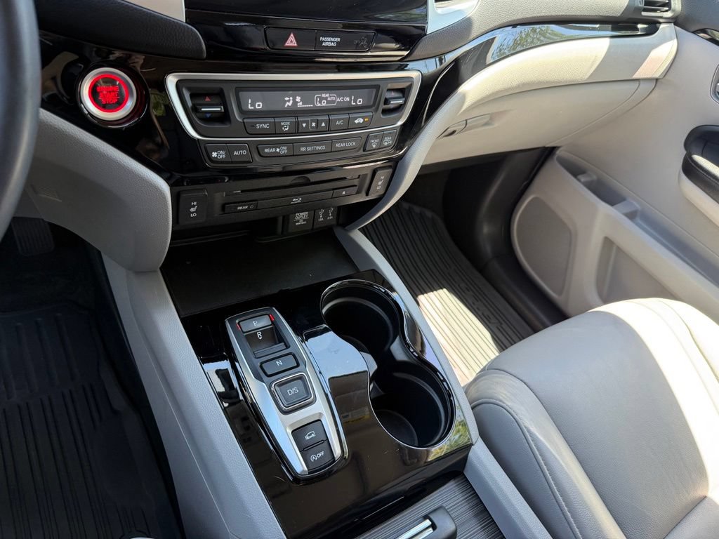 Used 2016 Honda Pilot Touring image 25