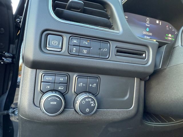 Used 2022 Chevrolet Tahoe LT w/ LT Signature Plus Package image 24