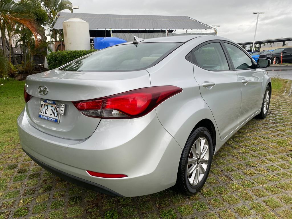 Used 2016 Hyundai Elantra SE w/ Option Group 02 FWD image 7