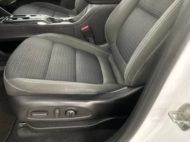 Used 2022 Chevrolet Bolt LT FWD image 7