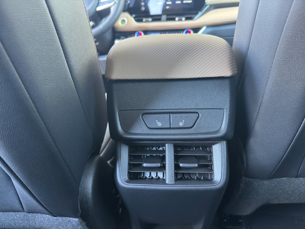 New 2026 Chevrolet Equinox ACTIV w/ Convenience Package III image 22