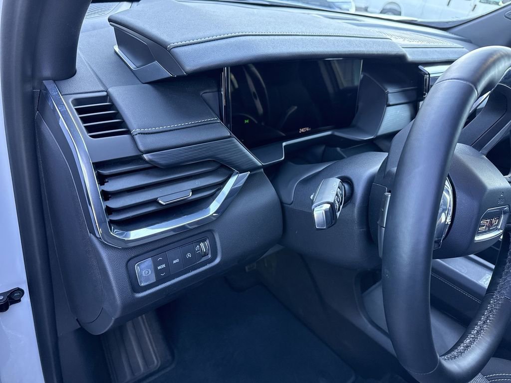 Certified 2025 GMC Acadia Elevation image 24