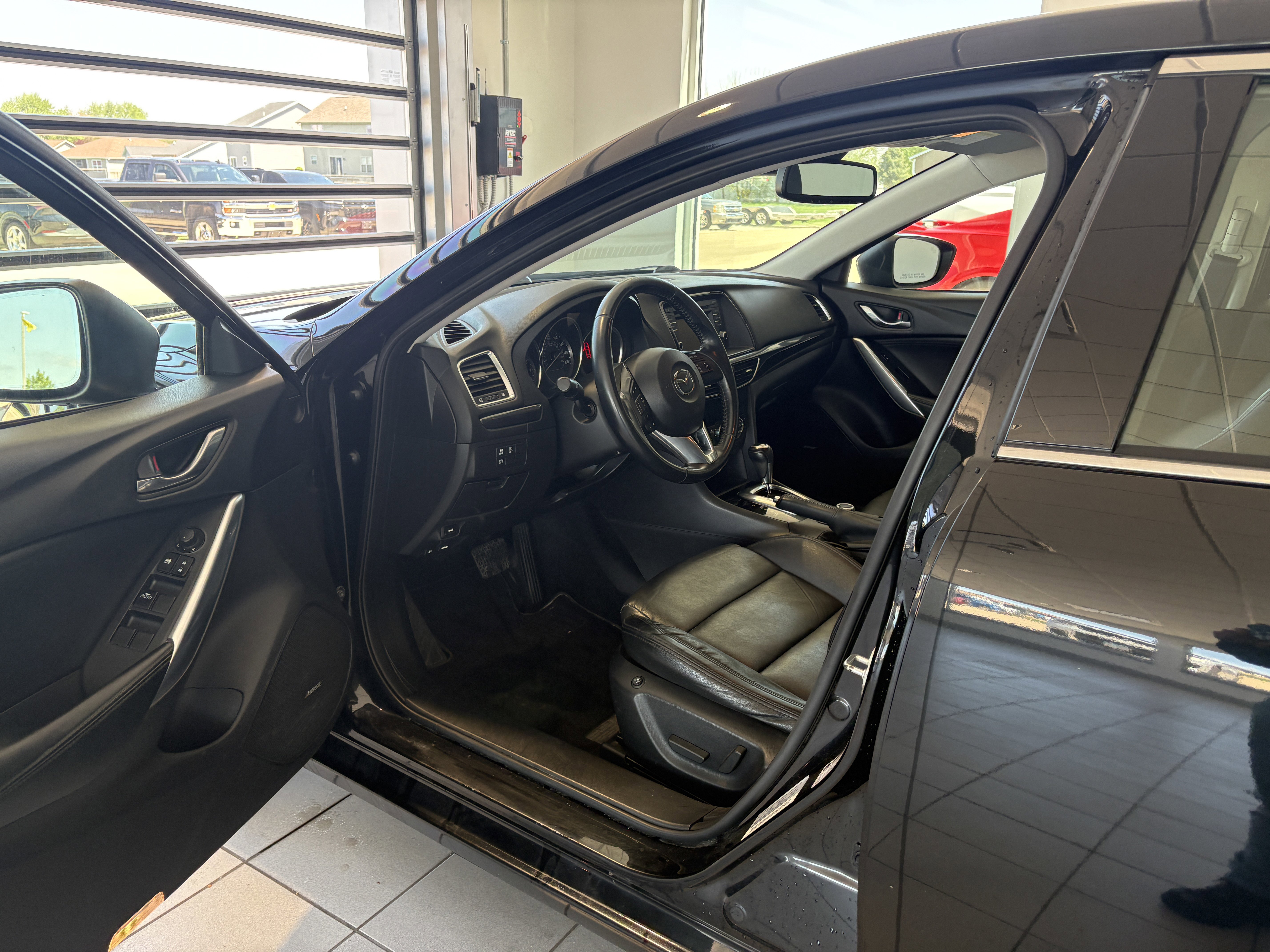 Used 2014 MAZDA MAZDA6 Touring w/ Touring Technology Package image 10