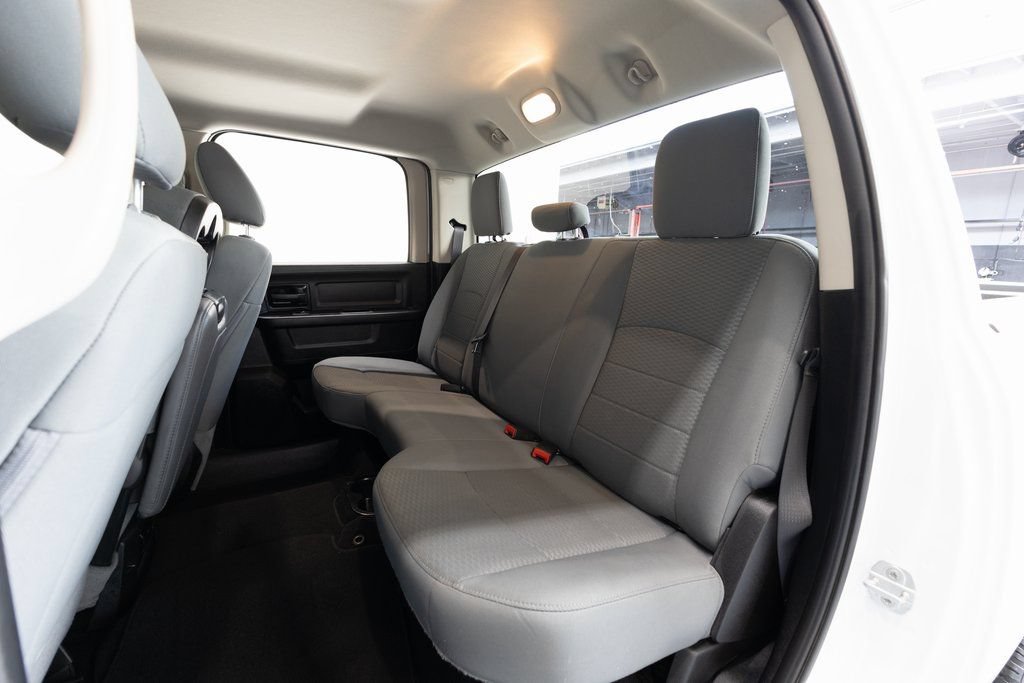 Used 2019 RAM 1500 Express w/ Express Value Package RWD image 19